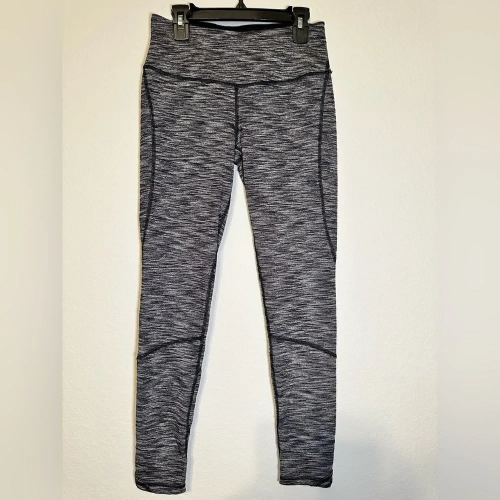 VICTORIA SPORT (S) Knock-out grey/black legging EUC - Picture 2 of 4